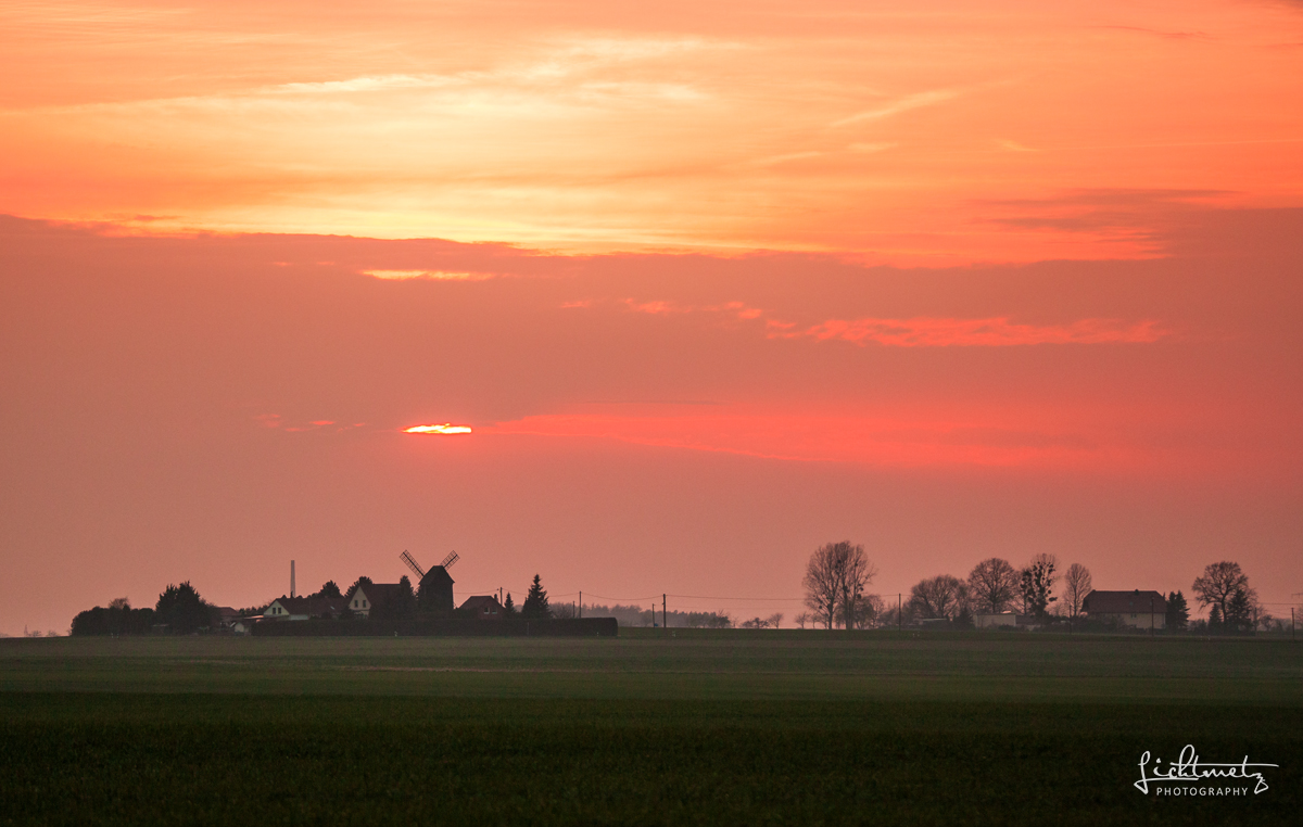 Das letzte Blinzeln der Sonne